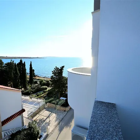 Antodo Apartment Novalja Exterior photo