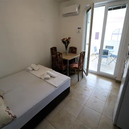 Antodo Apartment Novalja Exterior photo