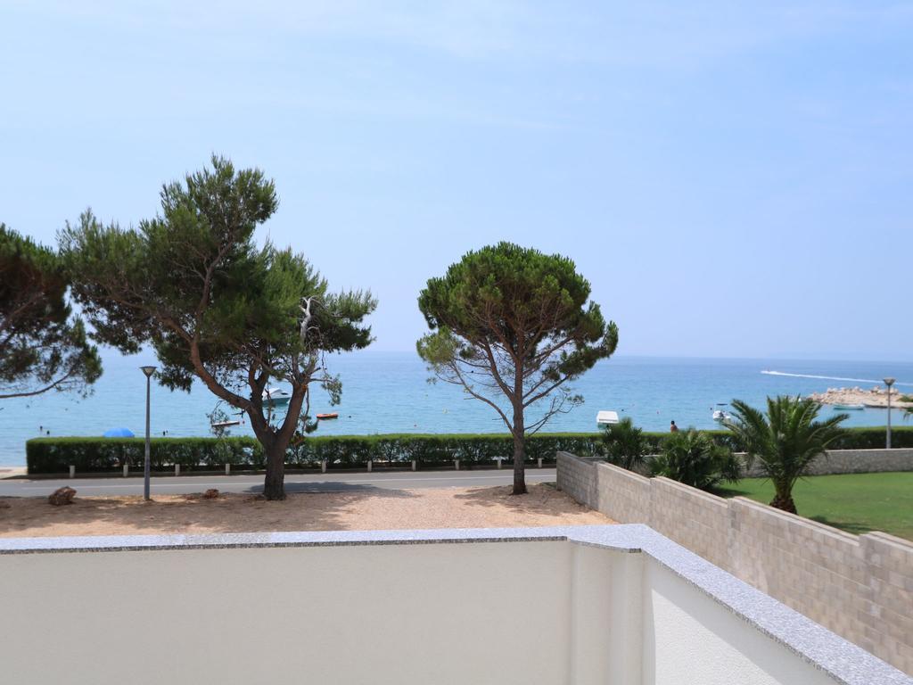 Apartma Antodo *
