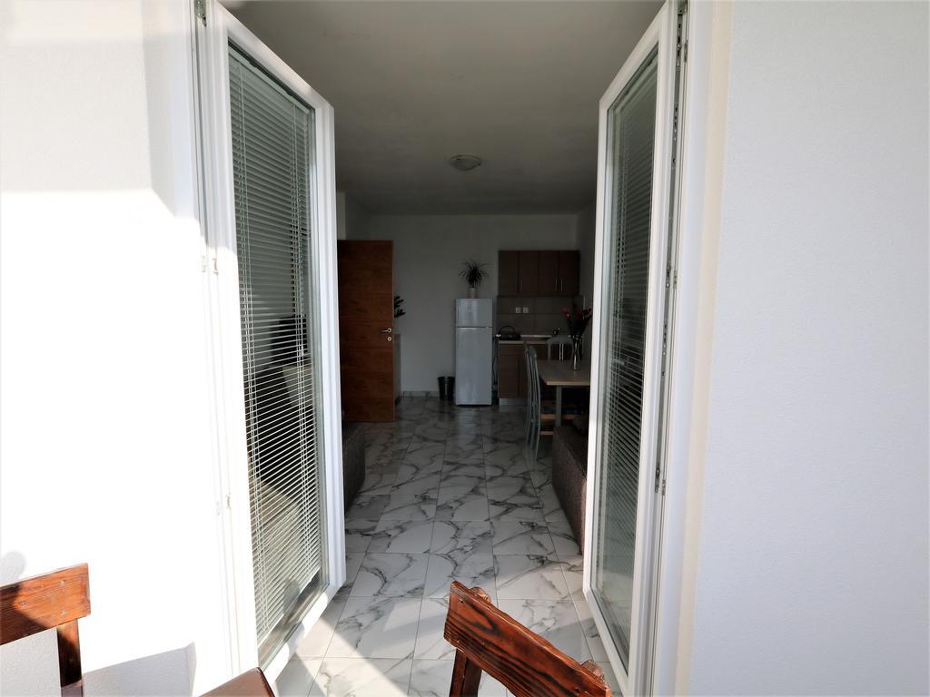 Apartma Antodo *